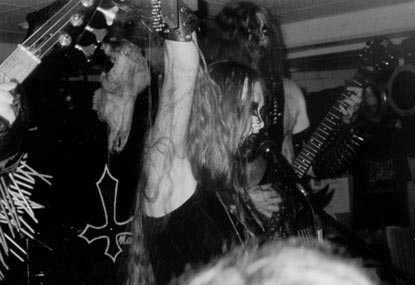 Left to Right: Onielar, Velnias